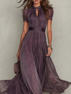 Flavia • Vestido largo violeta con escote de lágrima y borde de encaje de chiffon