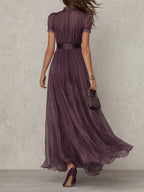 Flavia • Vestido largo violeta con escote de lágrima y borde de encaje de chiffon